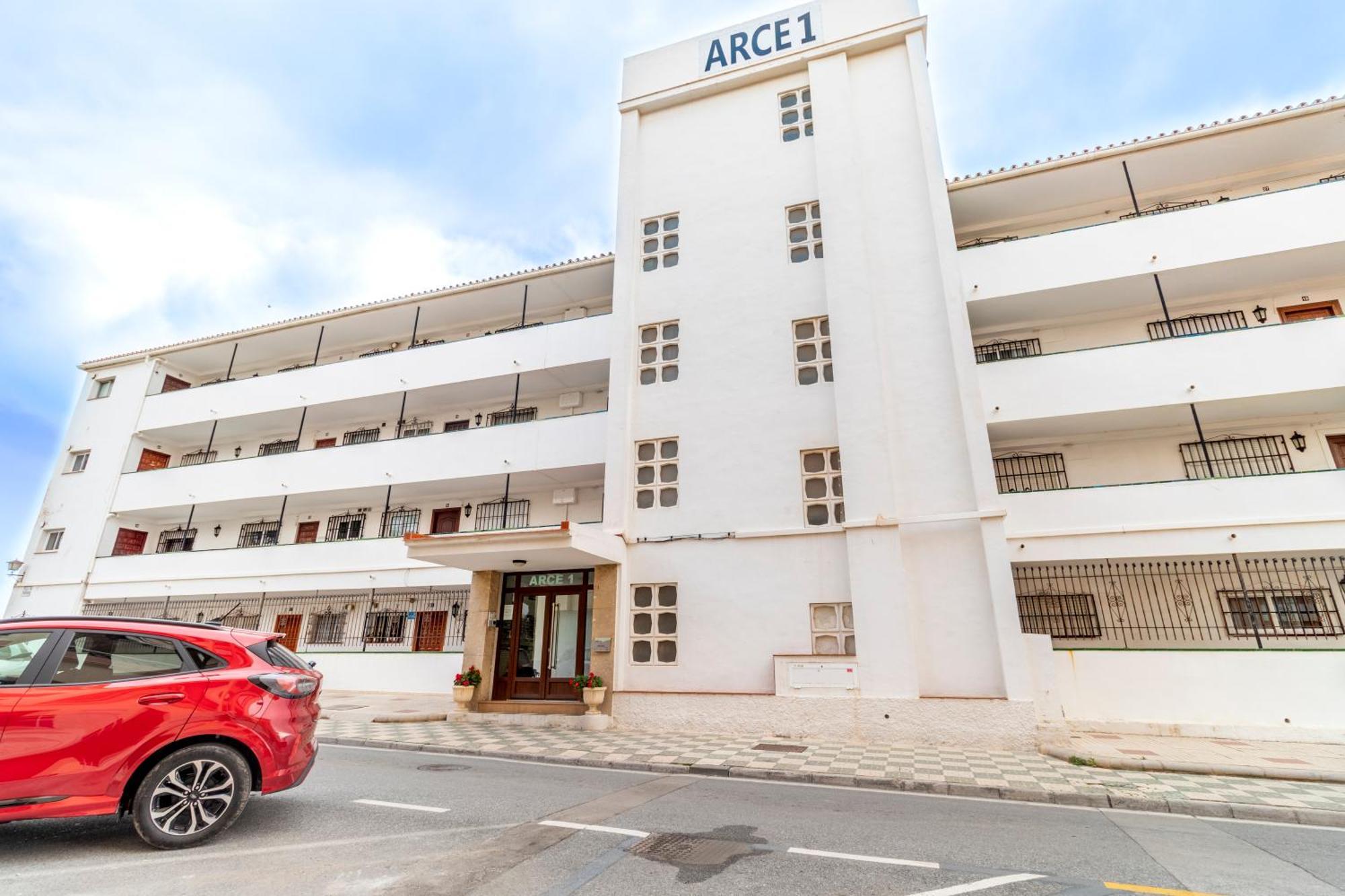 Rentitspain Apartamento Arce 13 Balcon Con Vista Al Mar Нерха Екстер'єр фото