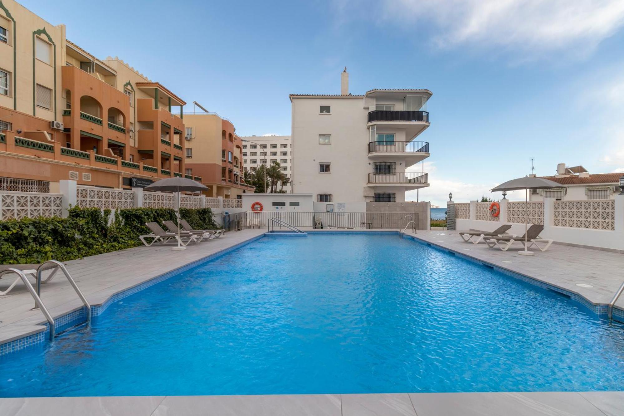 Rentitspain Apartamento Arce 13 Balcon Con Vista Al Mar Нерха Екстер'єр фото